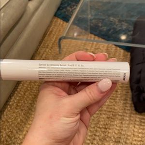 Rodan + Fields Makeup - Rodan + Fields Lash Boost Rodan + Fields Makeup - Rodan + Fields Lash Boost